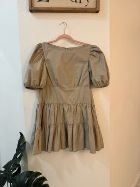 LPA Beige Puff-Sleeve Tiered 100% Cotton Babydoll Mini Dress Size Small Feminine